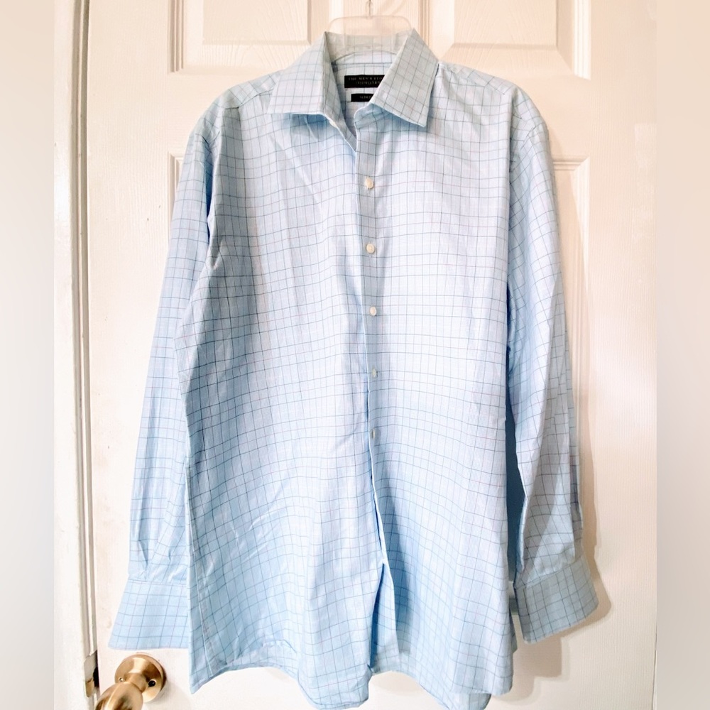 The men’s Store Slim Fit long sleeves shirt Light blue Size 16